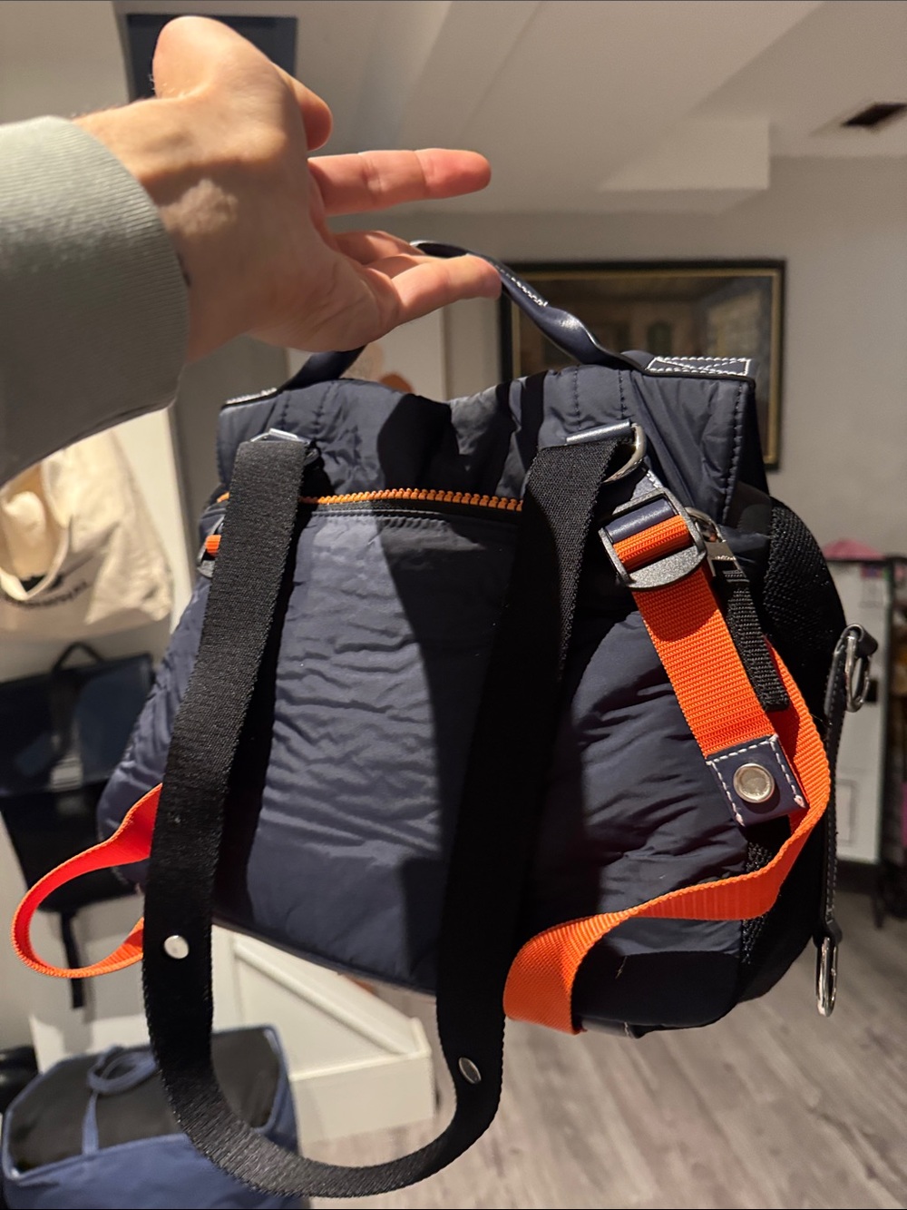 JW ANDERSON Pierced messenger bag - Picture 2 of 5